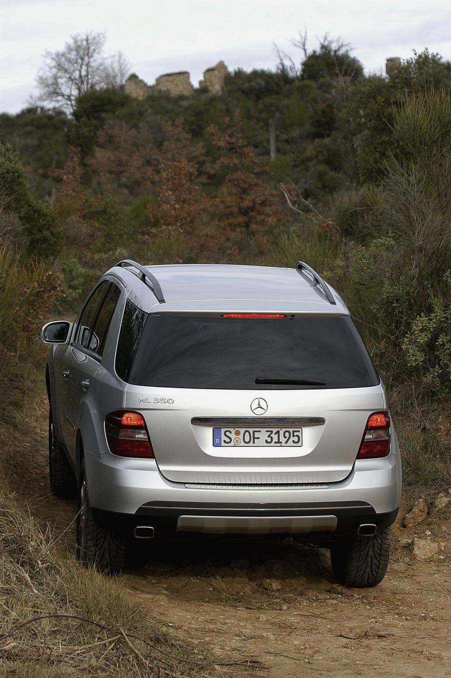  Mercedes-Benz ML-Class 2006 года  (фото 167 из 400)